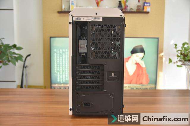 超强散热小钢炮,九州风神男爵机箱装机测评