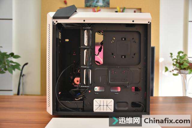 超强散热小钢炮,九州风神男爵机箱装机测评