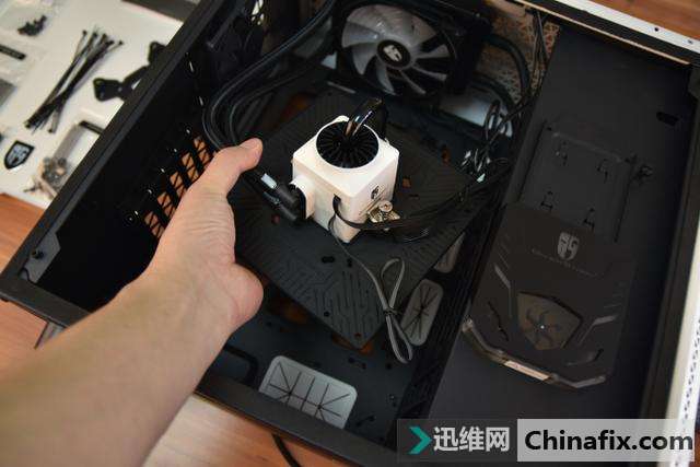 超强散热小钢炮,九州风神男爵机箱装机测评