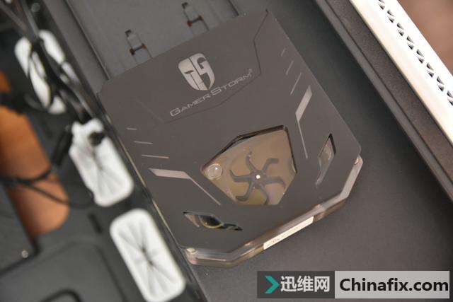 超强散热小钢炮,九州风神男爵机箱装机测评