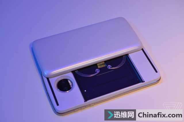 CES2018չĦȫMoto Mod࣬们ǻ