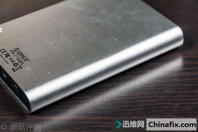 老旧硬盘焕发新春全靠它——奥睿科 Type-C 移动硬盘盒 开箱测评