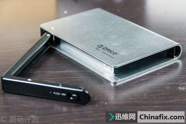 老旧硬盘焕发新春全靠它——奥睿科 Type-C 移动硬盘盒 开箱测评