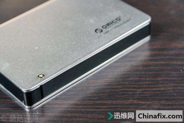 老旧硬盘焕发新春全靠它——奥睿科 Type-C 移动硬盘盒 开箱测评