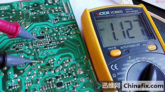 秒杀海信液晶电视TLM32V86K不开机问题
