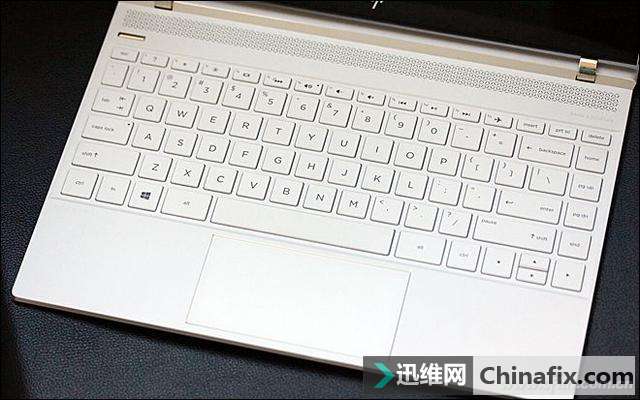 ԸУSPECTRE 13