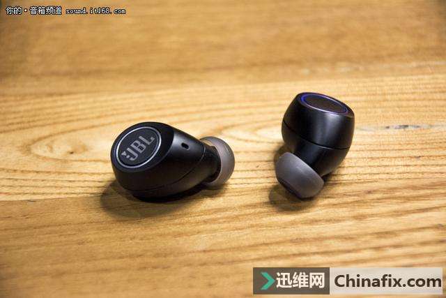 С JBL FREEʽ߶