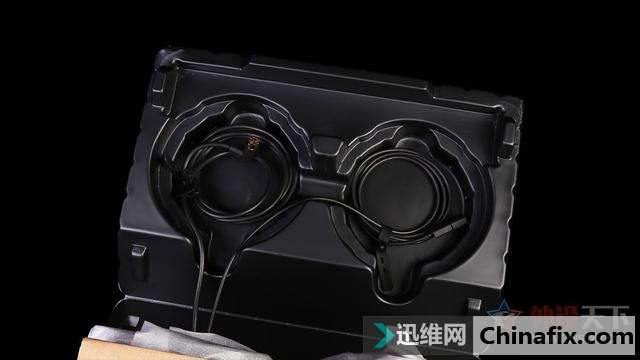 雷蛇天狼星幻彩版音箱测评:吃鸡效果极佳