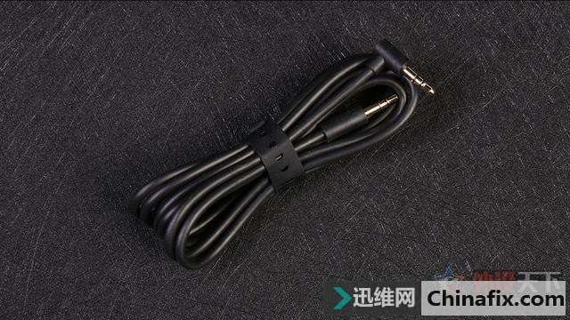 雷蛇天狼星幻彩版音箱测评:吃鸡效果极佳