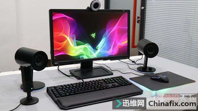 雷蛇天狼星幻彩版音箱测评:吃鸡效果极佳