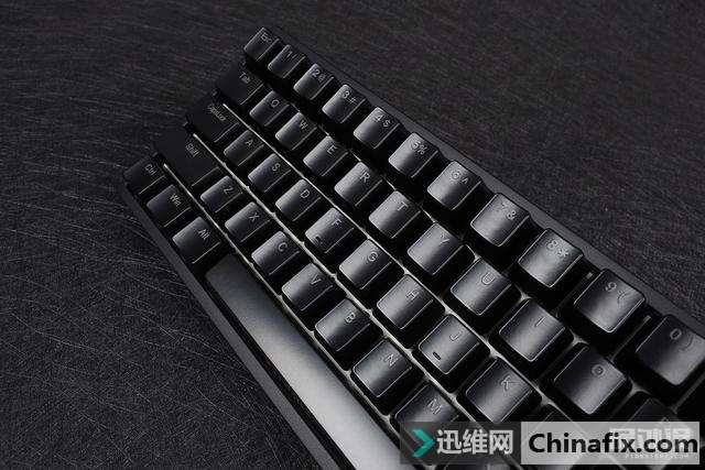 键行者 IFD-68RGB机械键盘怎么样?