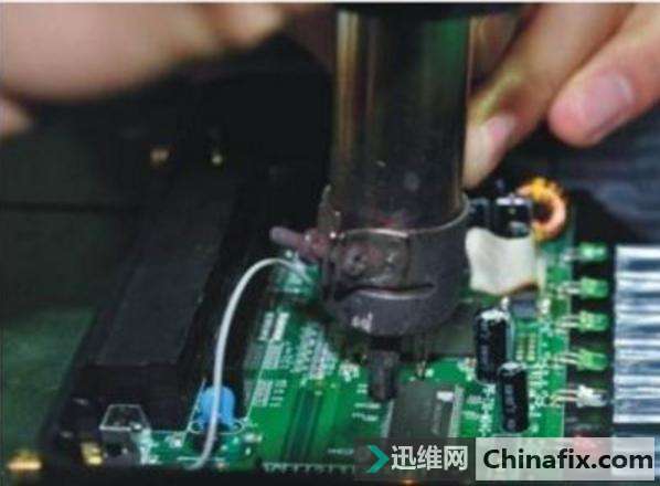 路由器芯片坏了怎么办?路由器芯片更换方法详解