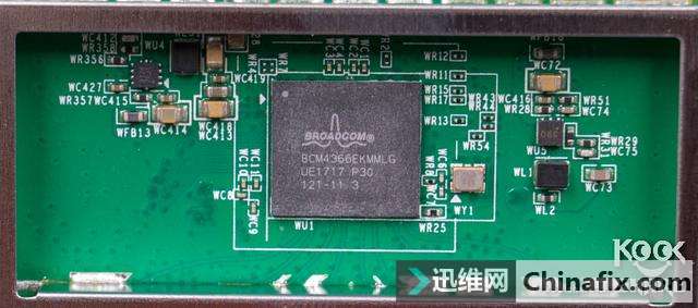 Linksys EA9500S无线路由器拆解