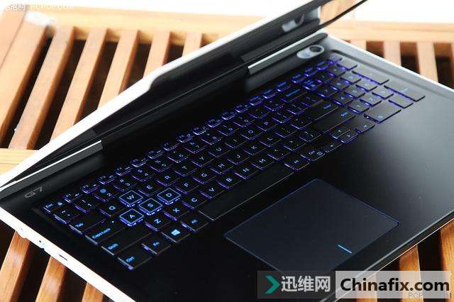 颜值超高 性能强大 细节全面提升!戴尔G7游戏本测评