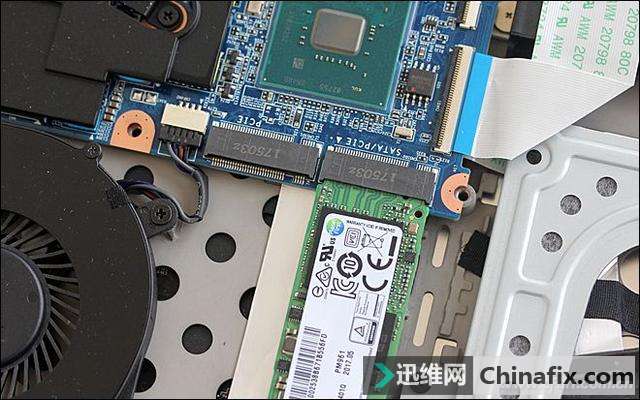 全面屏的游戏本肿么样?机械师F117-Break测评体验