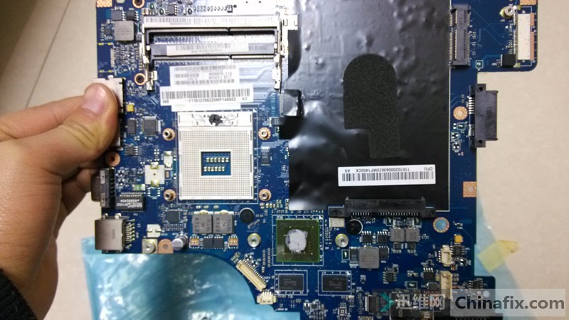 帮帮我哈.快过年了.甩几片联想主板b460 ,g460!