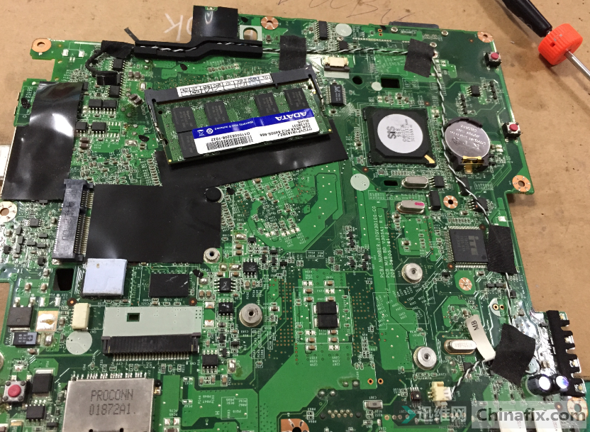 出 拆机海尔 c600通用方正r411 神舟u450独显主板一片 无修