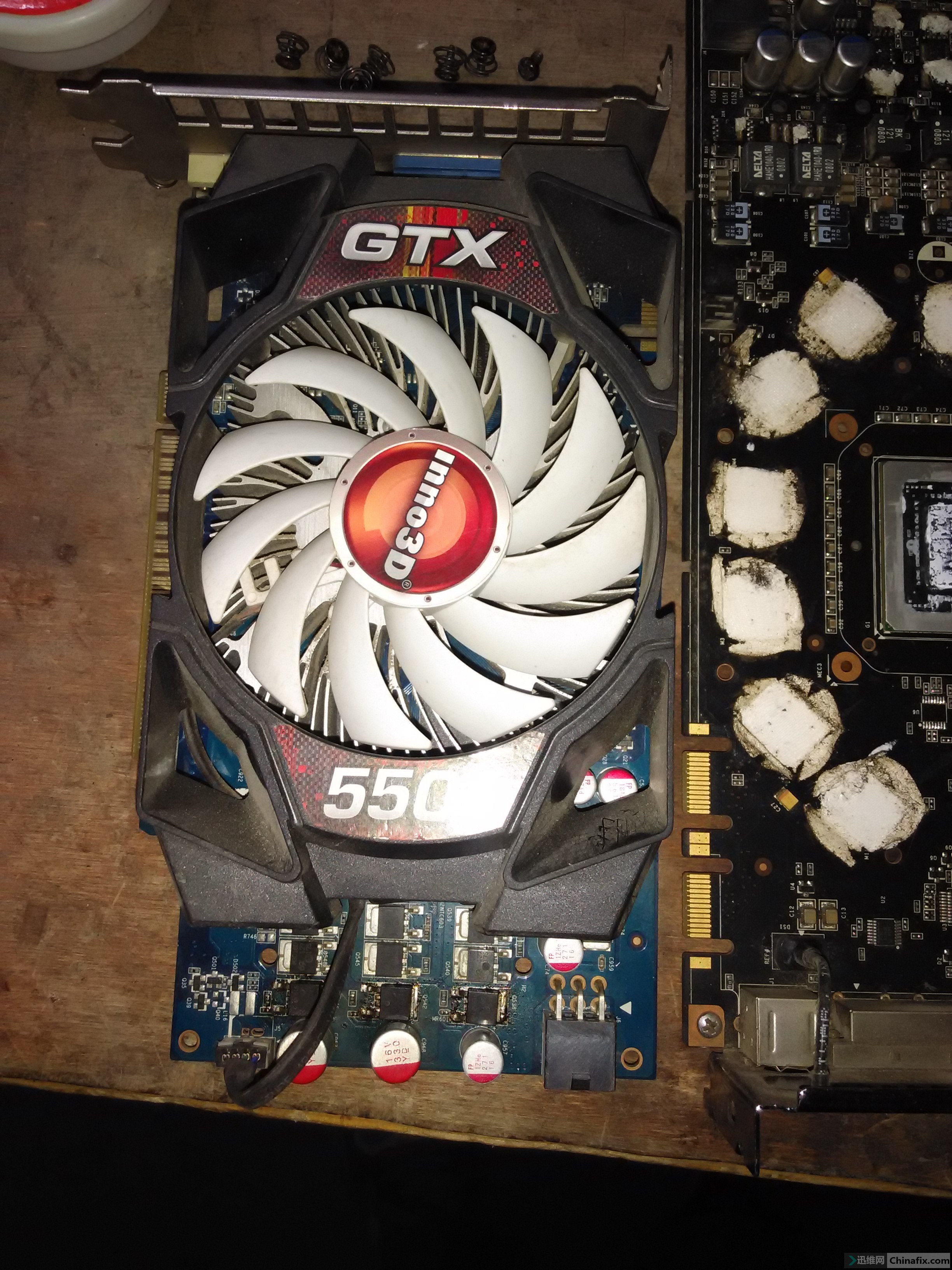 两块坏显卡gtx550ti-gtx9800看大家给多少钱