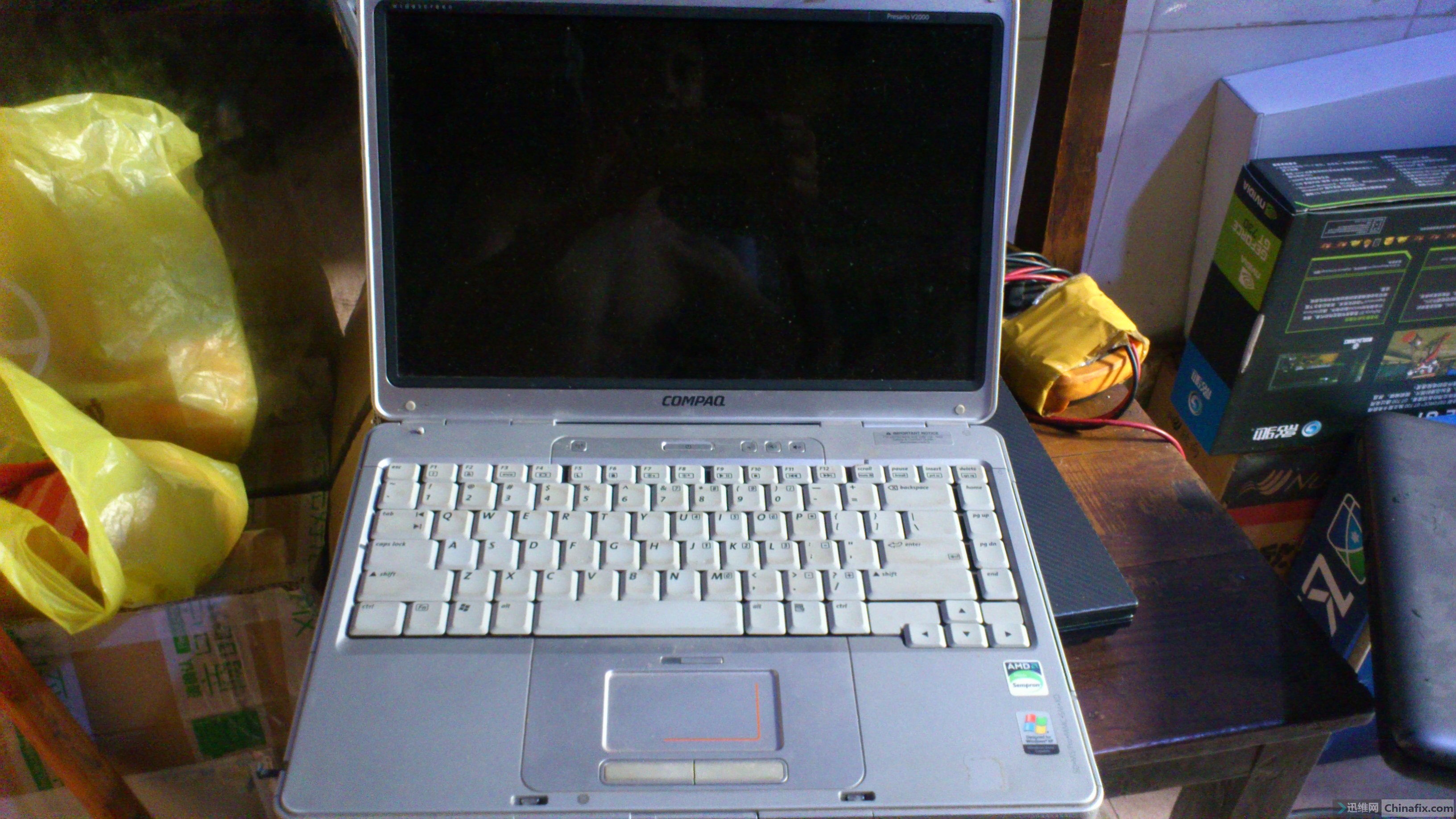 便宜出惠普v2000.