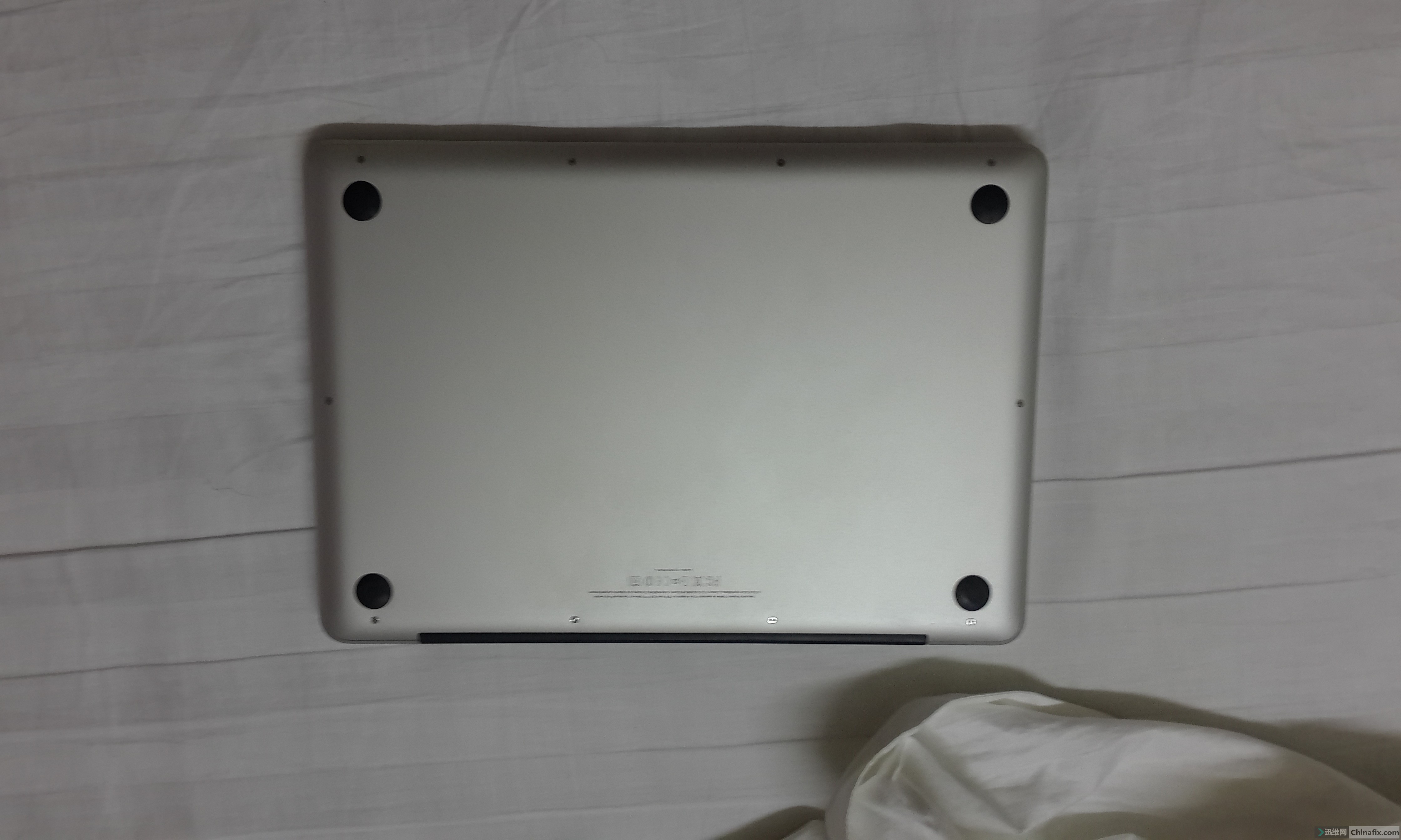 出台苹果a1278mc700