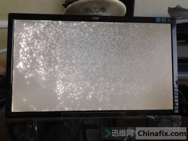 AOC e2343Fʾˮά