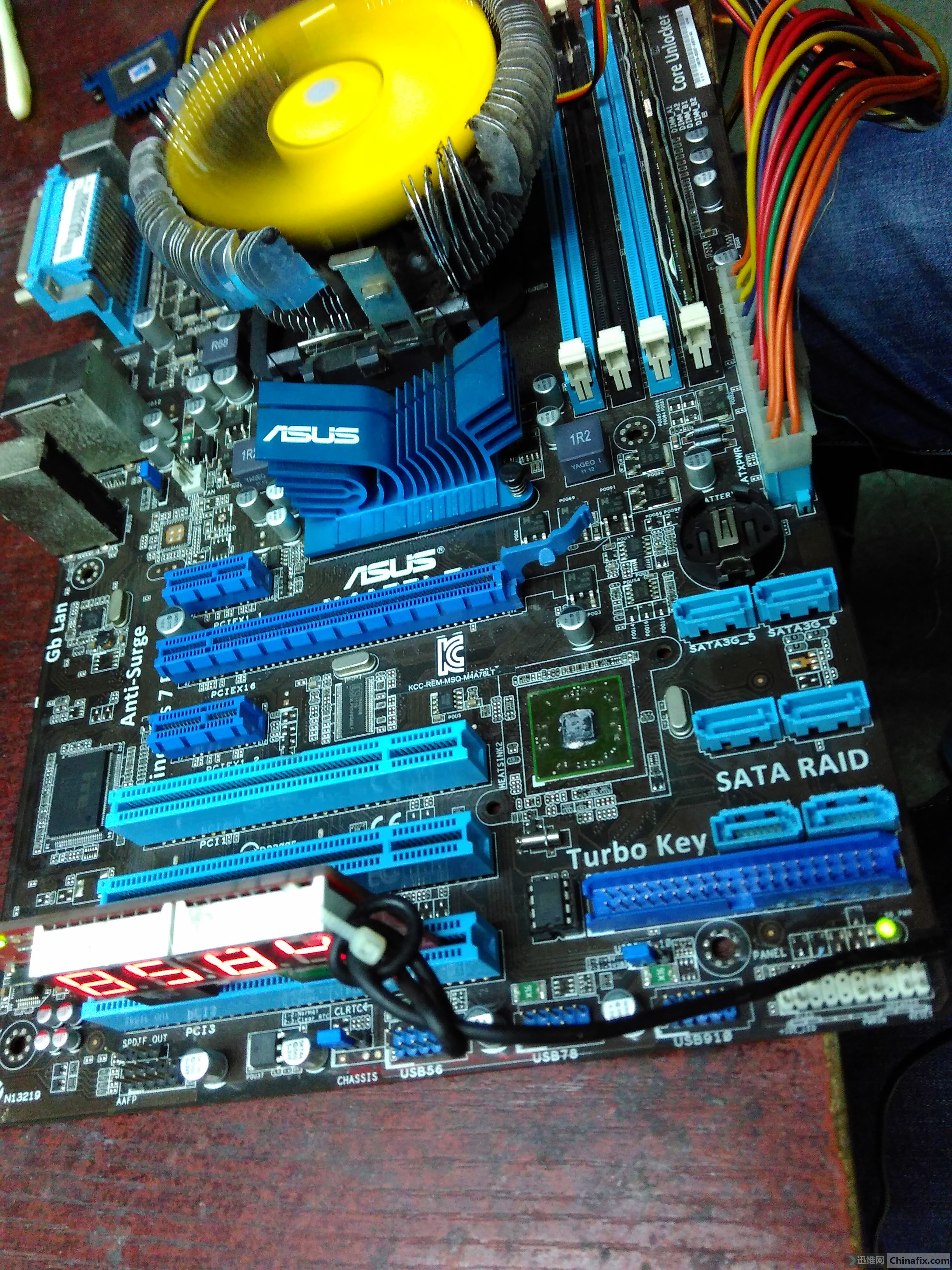 华硕m4a78lt不触发怪问题,哪位大师遇到过,教下小弟