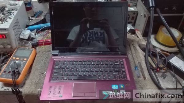  V470 õɫ