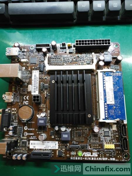 ASUS ̨ʽ K30AM ϵͳUڲ У