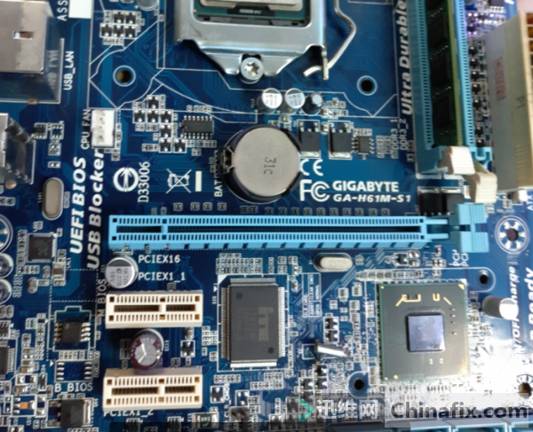GA-H61M-S1 REV 2.2 CPU