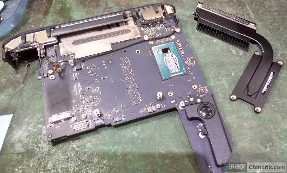 苹果主机a1347 版号820-5509-a不触发维修