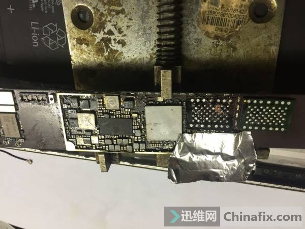 iPad mini  ԴIC Ӳ3.3V ·
