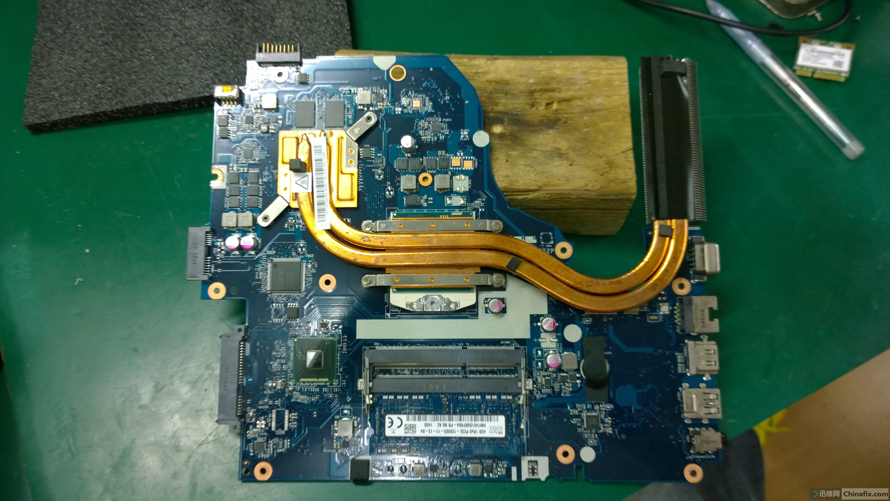 acer e5-572 z5waw la-b702p黑屏简单修复(供借鉴)