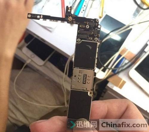 iPhone6S Plusˤֻûάһ
