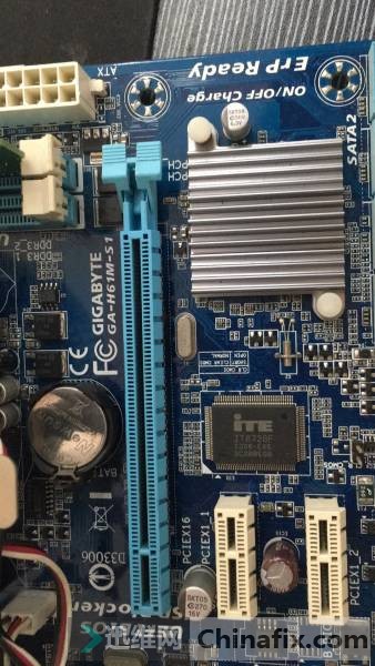 GA-H61M-S1 USB̸PS2