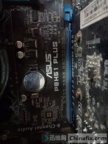 ASUS P8H61 PLUS V1.0 CPUתתͣ
