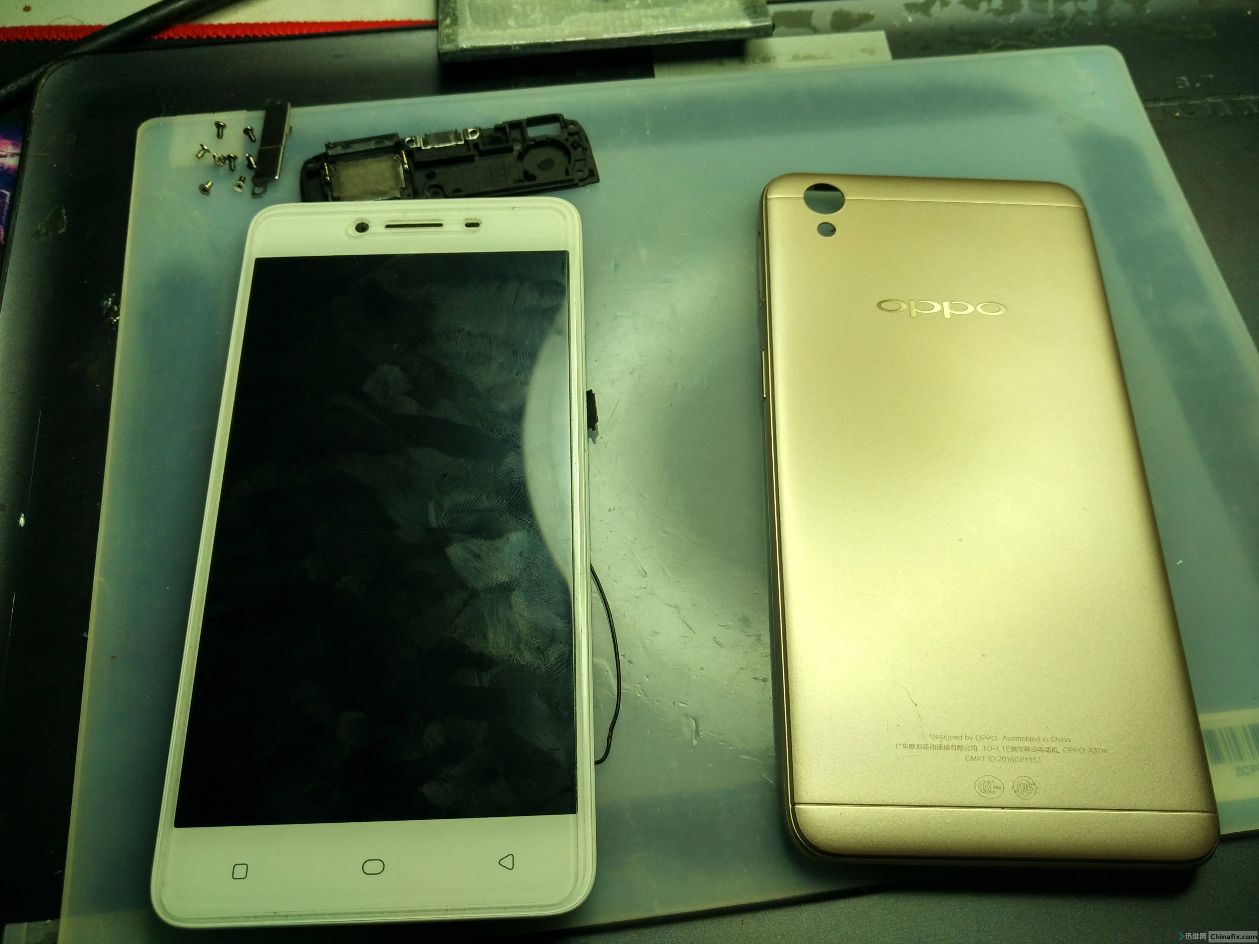 oppoa37m进水开机有振动无开机无充电新手求救没思路