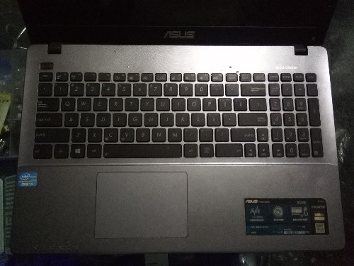 便宜出售一台华硕笔记本电脑x550c