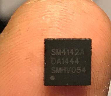 S24D360HLʾά