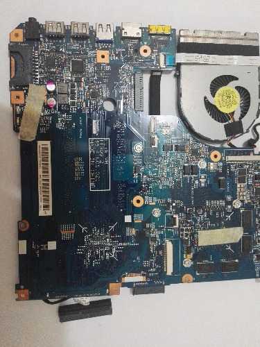 V5-471 i3CPU 300Ԫ