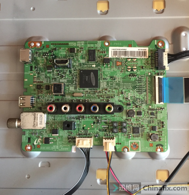 三星ua40f5080ar电视通电无显示