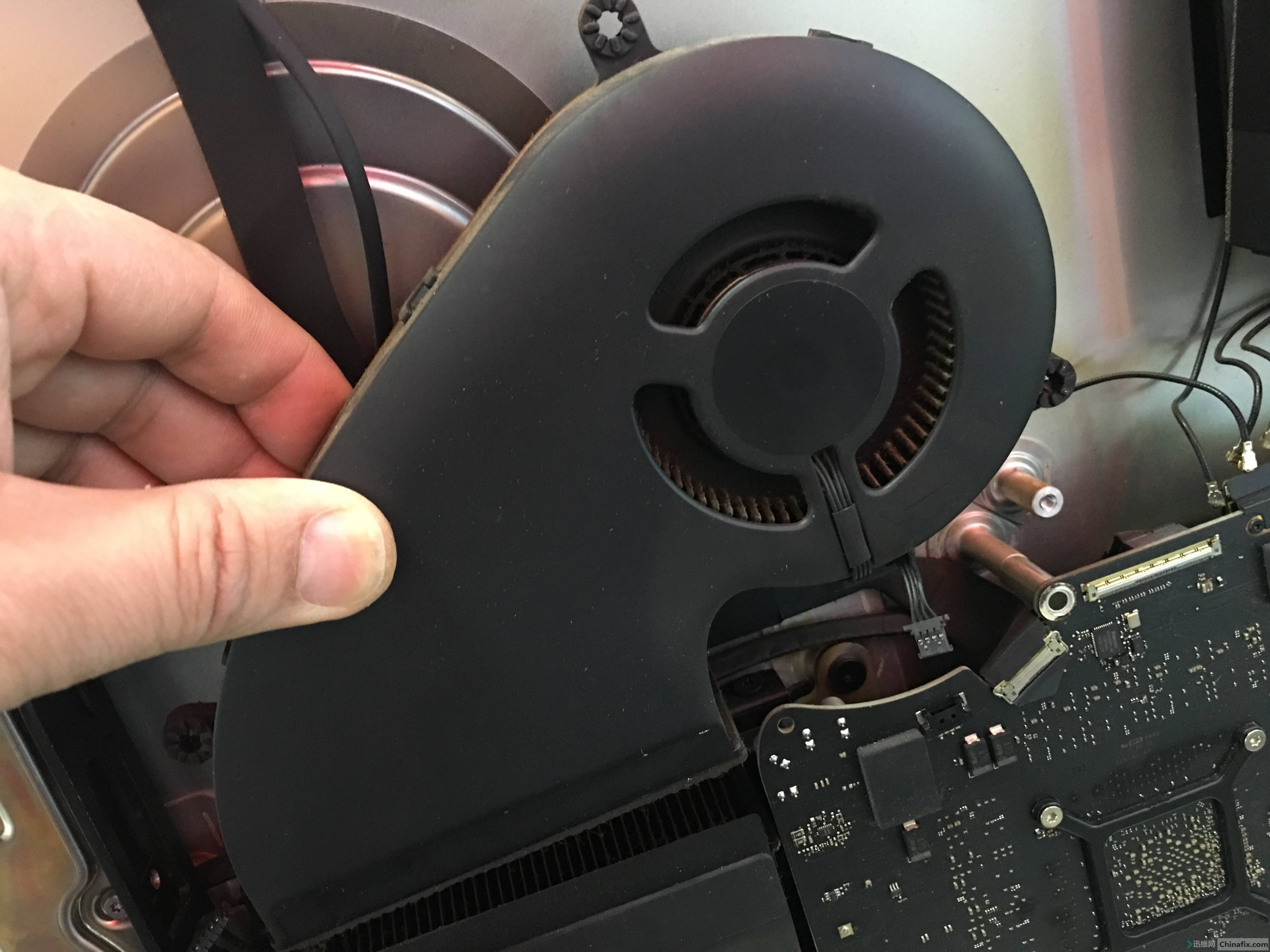 苹果imaca14192013拆机加固态硬盘教程