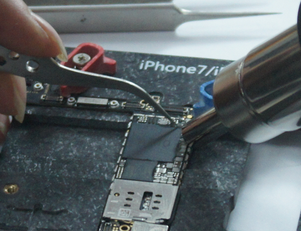 iPhone7 A10 CPU 维修要点　图1