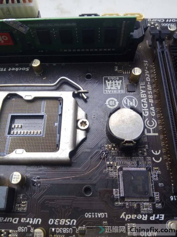 ҪB85M-D2V SI