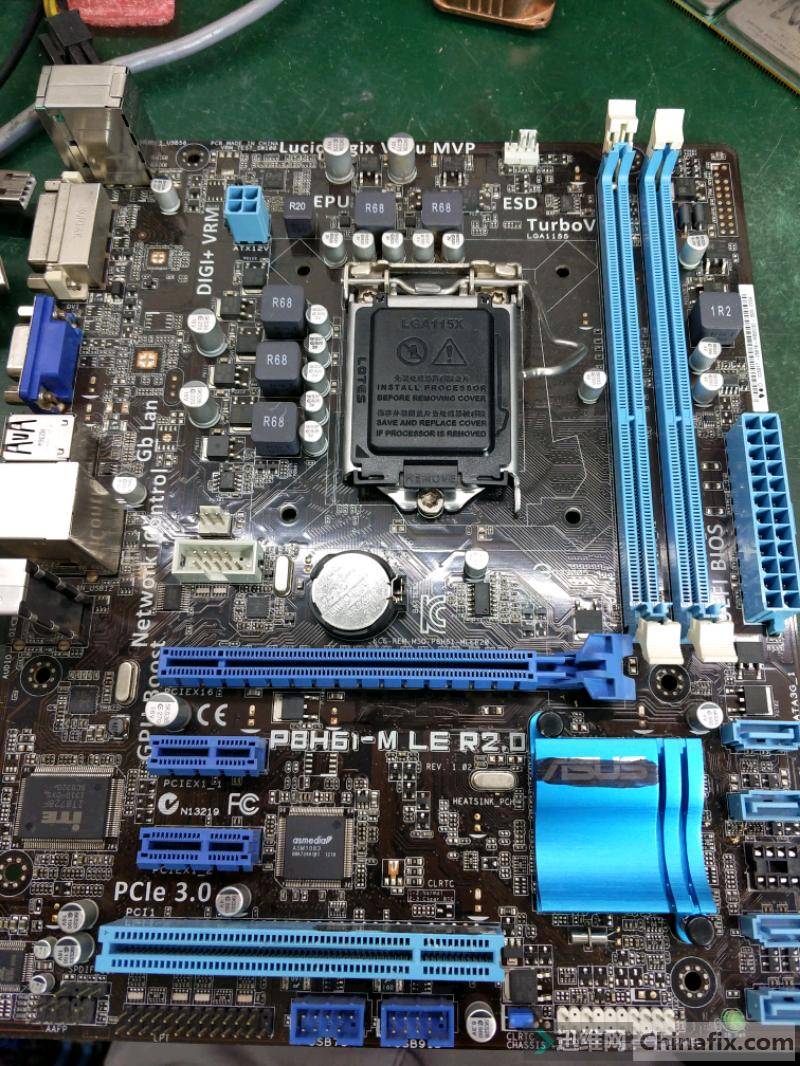 华硕h61主板关机死机