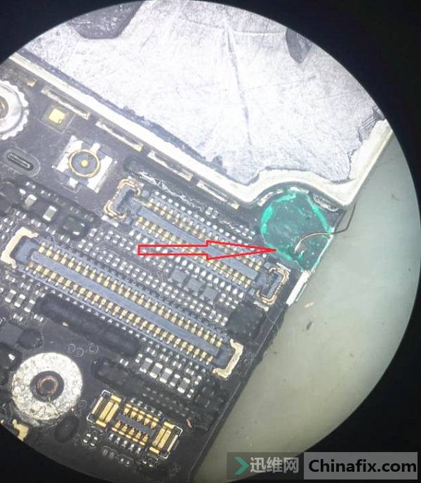 iPhone 6sPlus手机阴阳屏故障维修案例