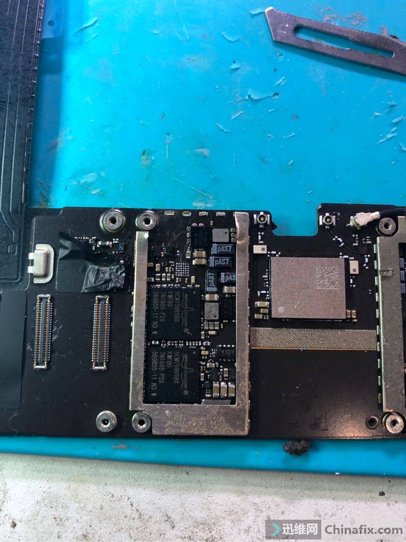 大神们谁知道ipad pro u2的方向啊 拍的照片找不到了,跪求谢谢啦