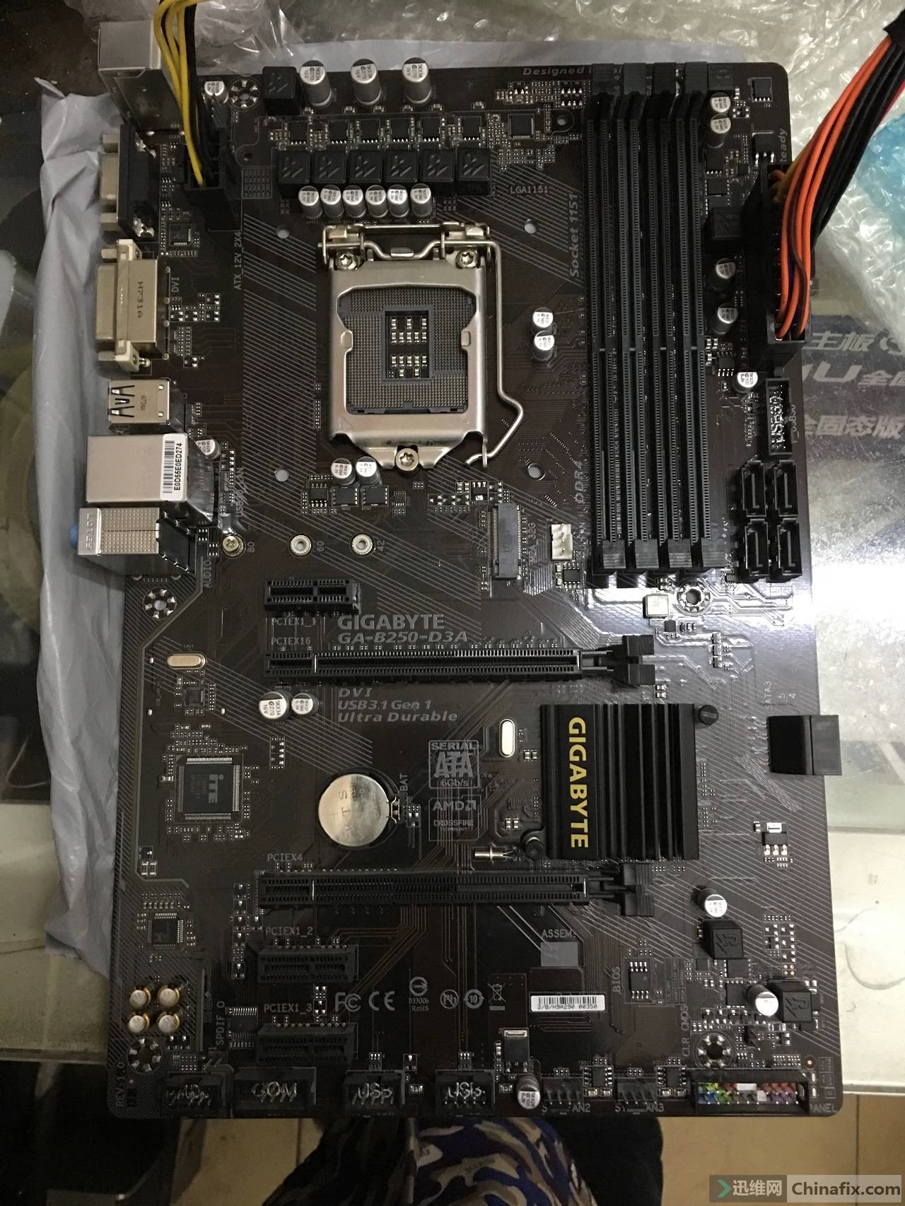 快修技嘉b250d3a大板进水后上电保护