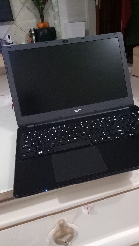 acer宏基z5waw笔记本电脑开机亮蓝灯闪屏不亮屏不开机