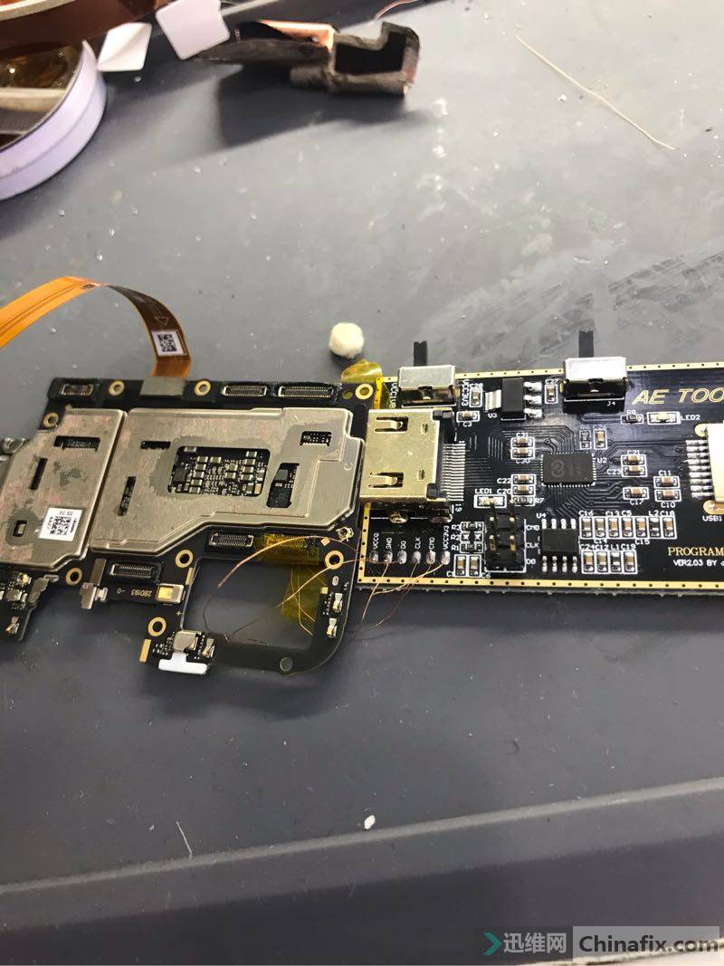 解锁oppor15x要拆机飞线板