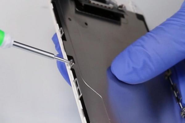 苹果手机外屏怎么换?iPhone6换屏幕详细图文